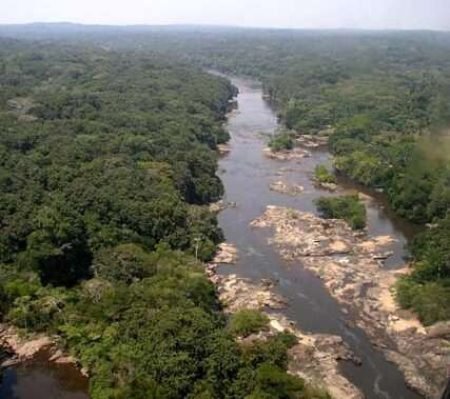 Epulu_River_Ituri