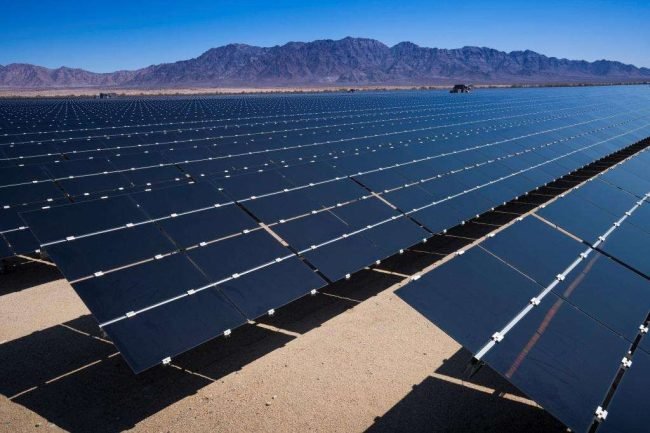 Renewable_Energy_Development_in_the_California_Desert_006 small
